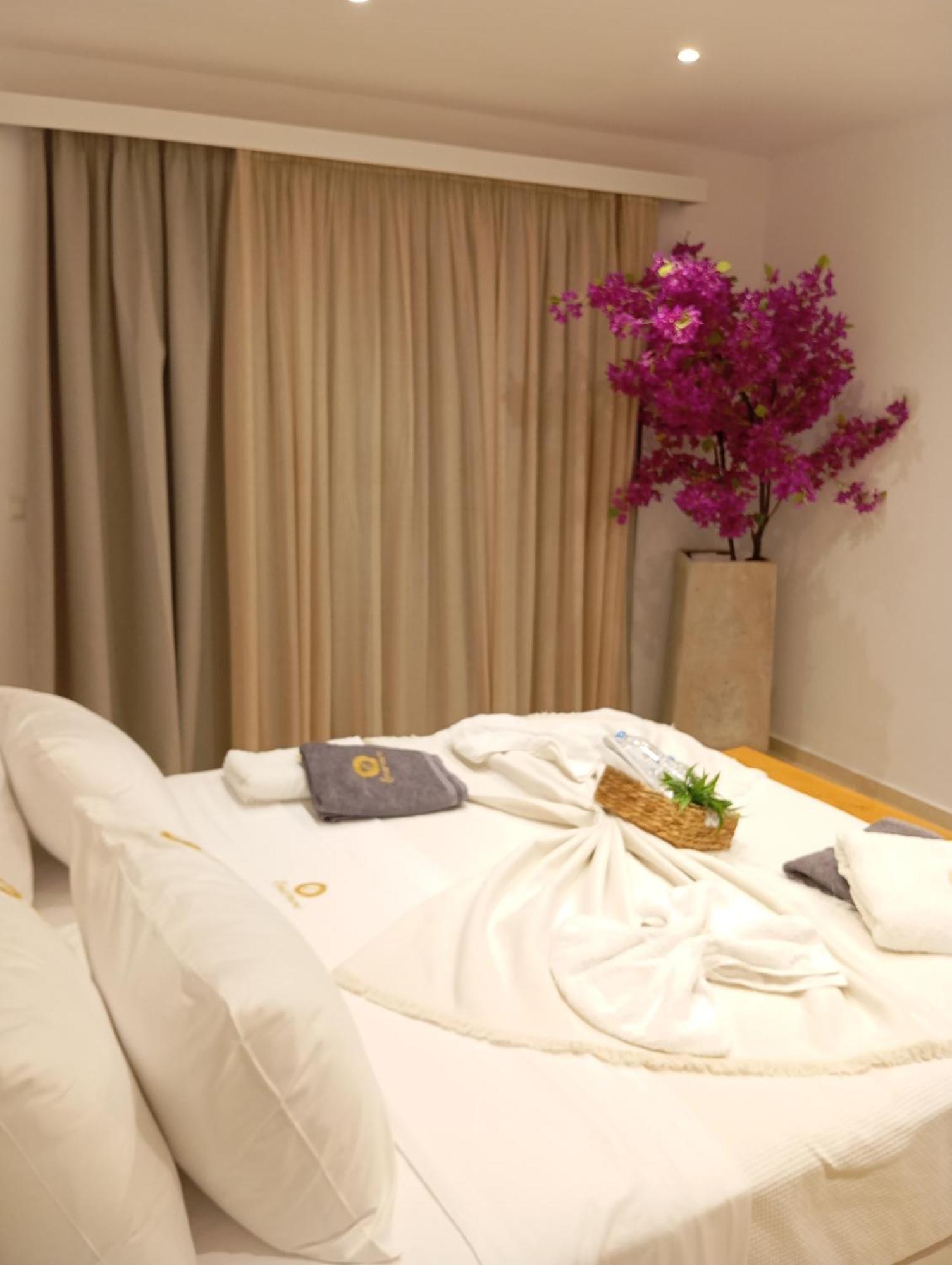 Villa Emarmene Agrotouristic In Rhodes Nature *